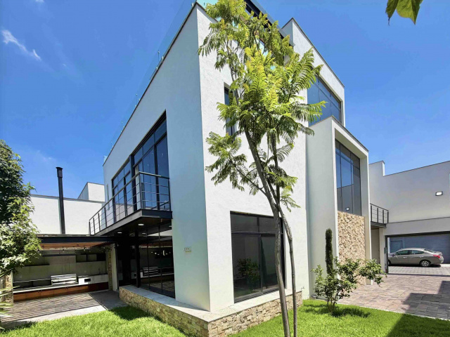 ESTADO DE MEXICO, 3 Bedrooms Bedrooms, 3 Rooms Rooms,0,Casa,En venta,0,1612